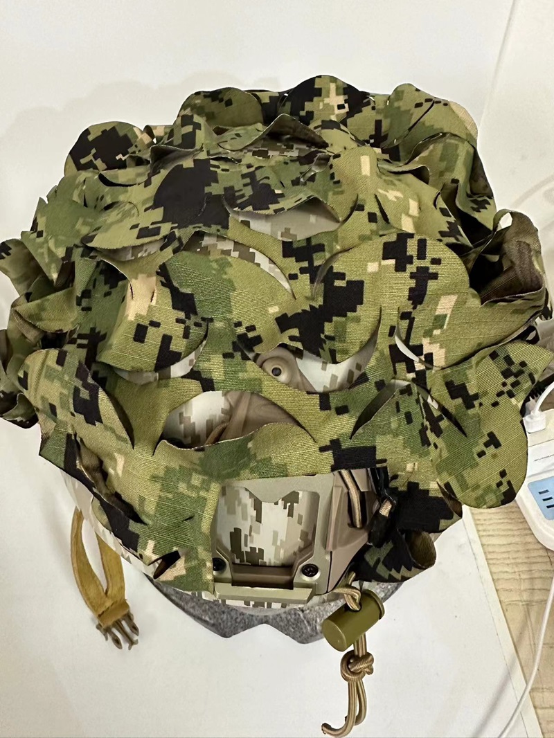Outdoor AOR1/AOR2 Helmet Cover - Outdoor Adventure Magazines 评论和价格